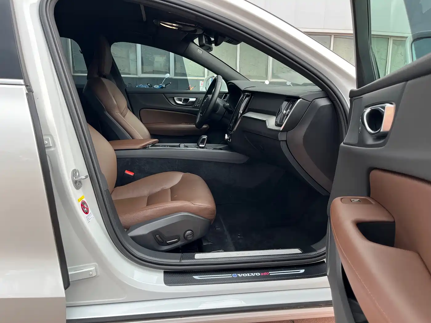Volvo S60 2023 2023 B4 Smart Comfort Luxury Edition