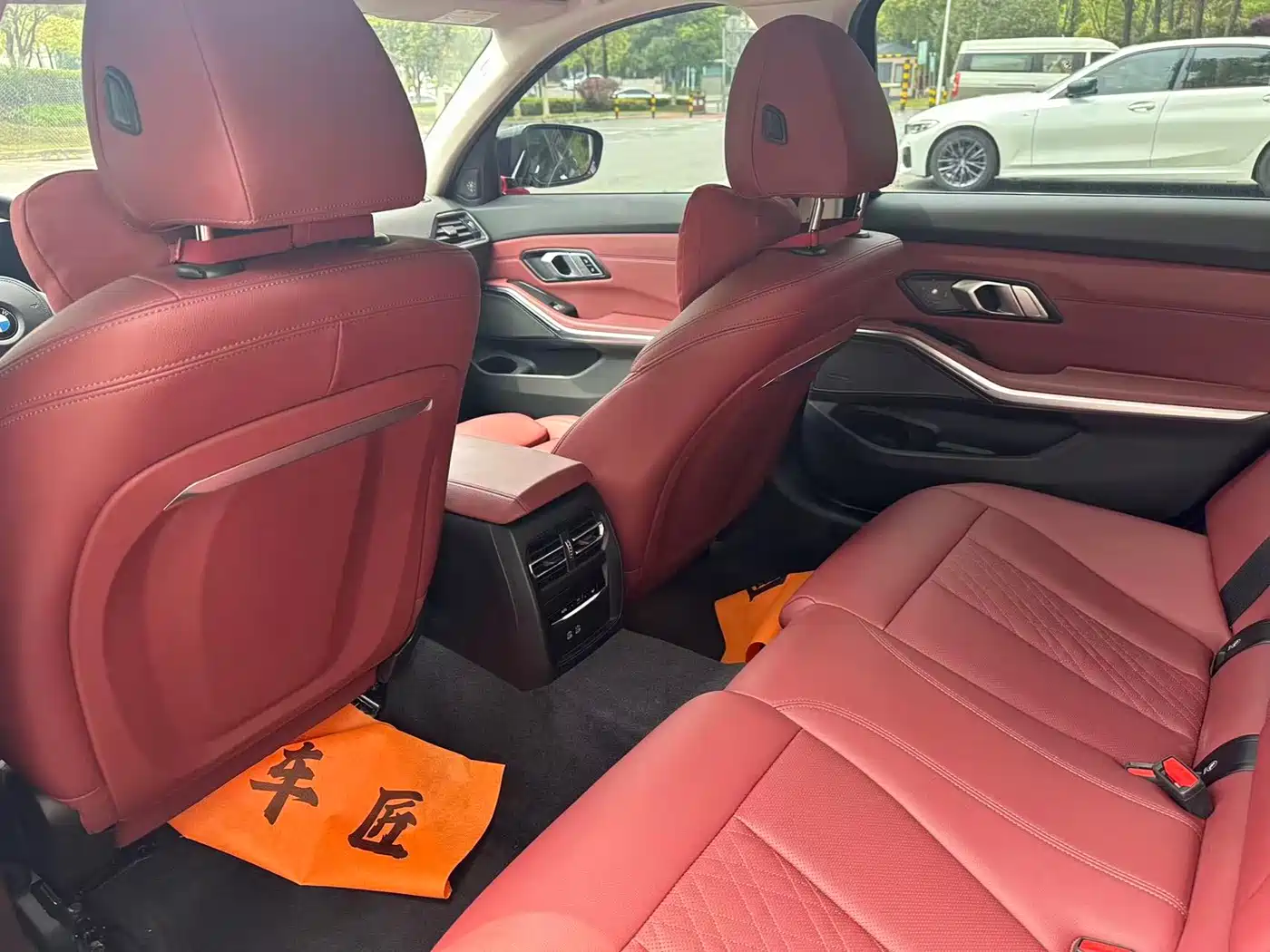 BMW 3 Series 2024 325Li M Sport Shadowline Package фото 7