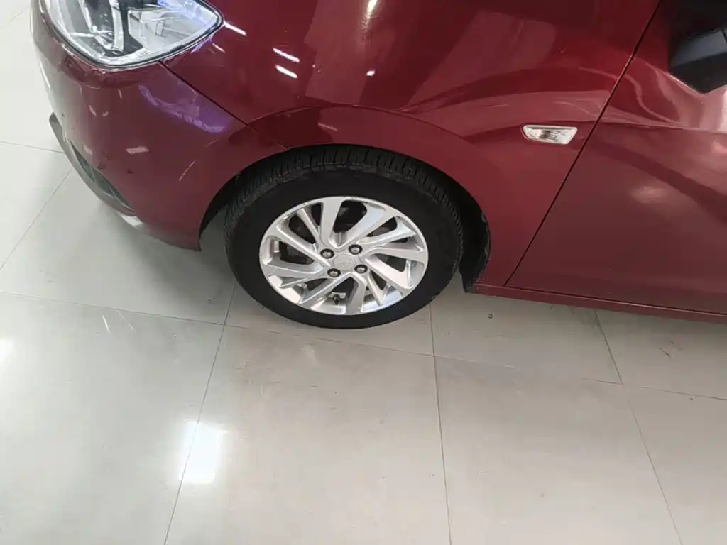 Chevrolet Lova RV 2017 2016 1.5L Automatic Fun Edition