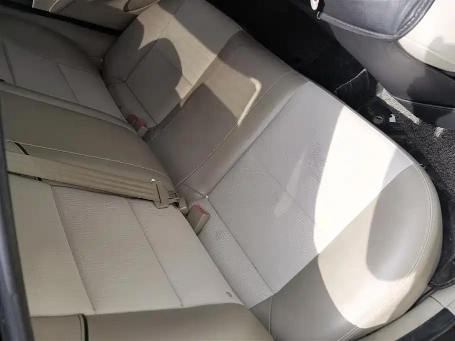 Buick Excelle 2015 1.5L Manual Classic фото 11
