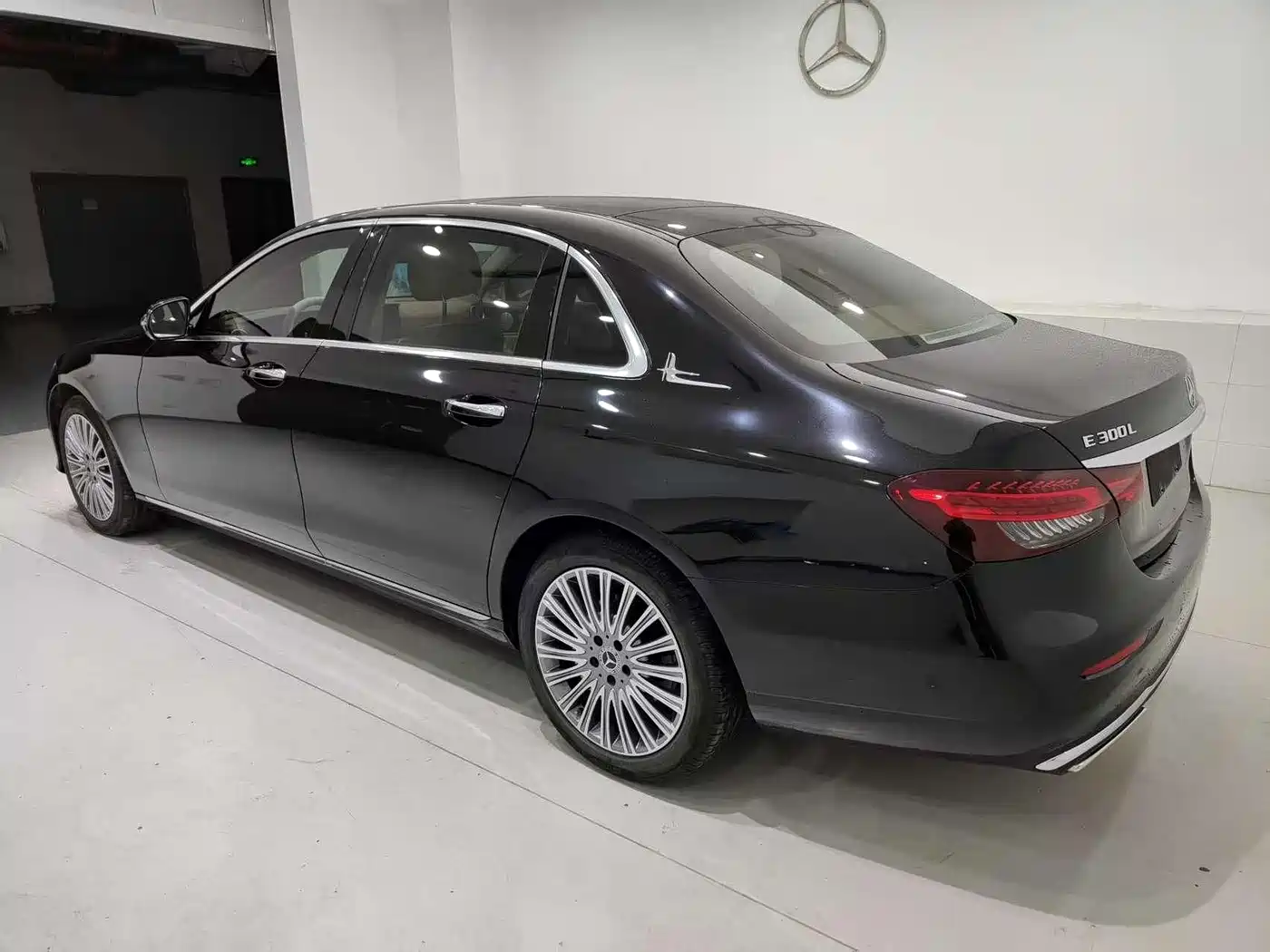 Mercedes-Benz E-Class 2022 Facelift E 300 L Fashion Style фото 20