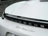 Photo 13 - Porsche 718