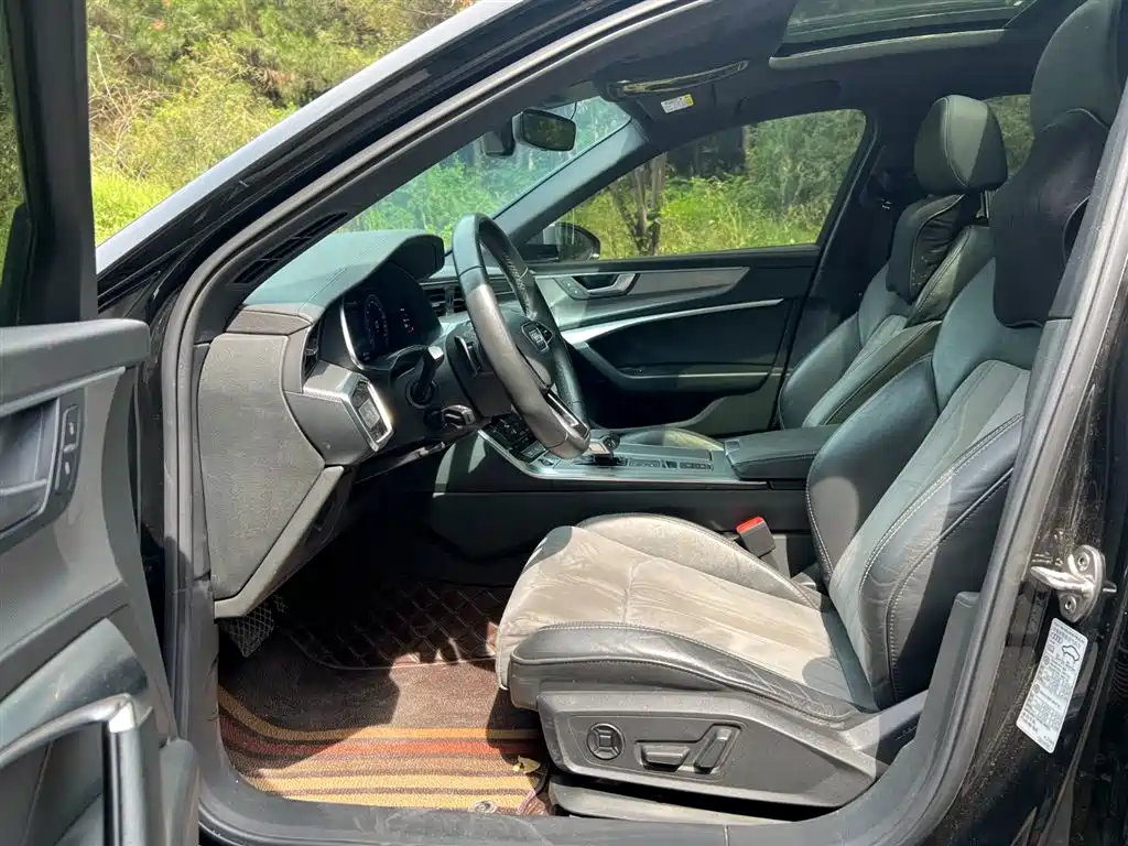 Audi A6L 2022 40 TFSI Luxury Dynamic фото 12