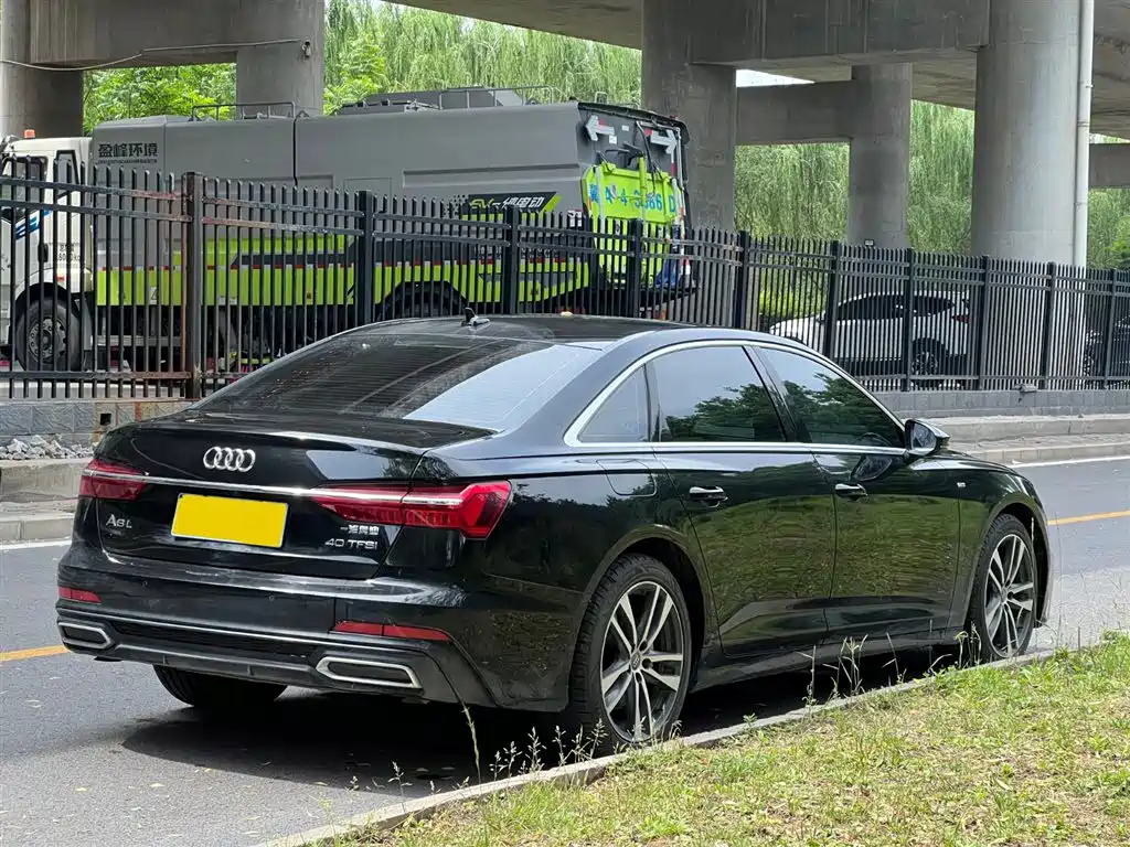 Audi A6L 2022 40 TFSI Luxury Dynamic фото 3