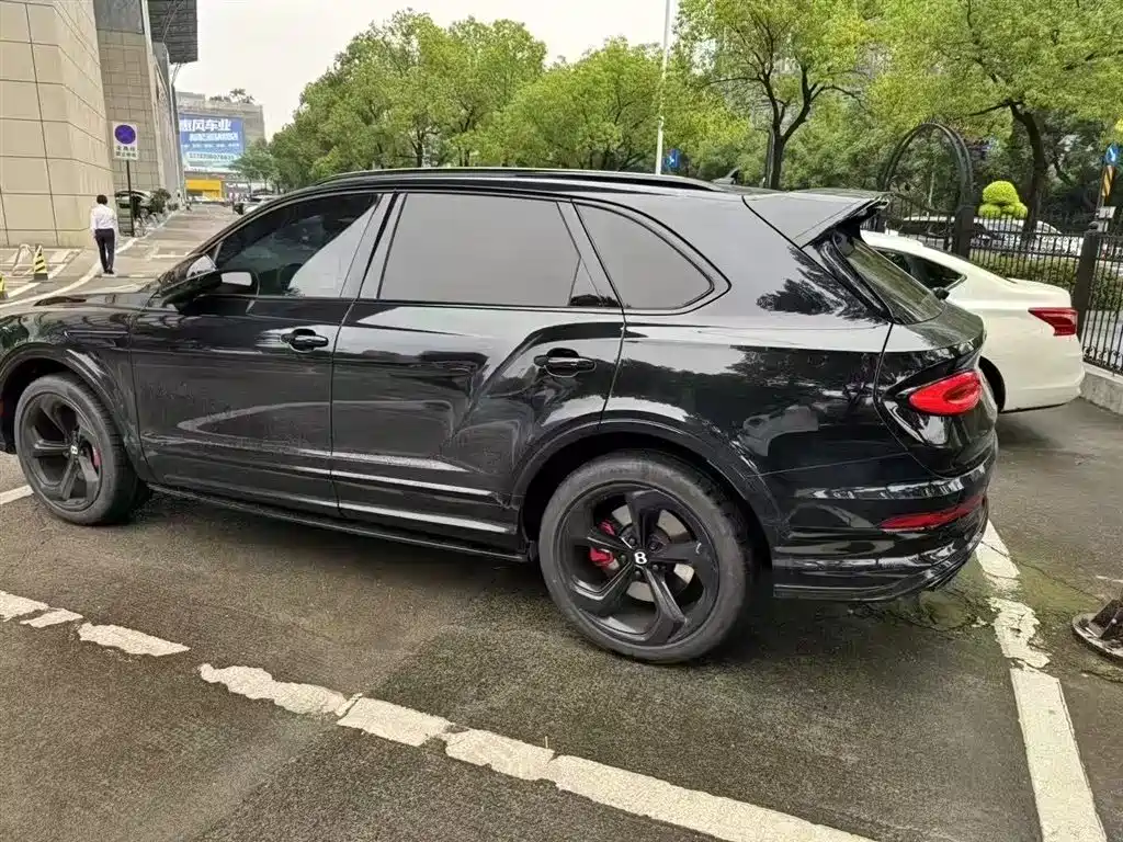 Bentley Bentayga 2022 4.0T V8 S фото 7