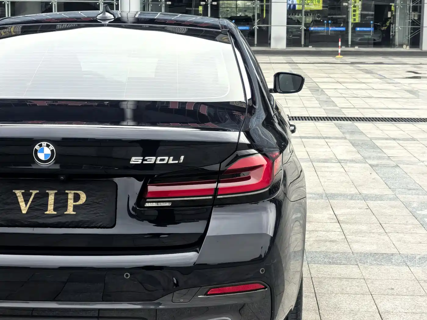 BMW 5 Series 2022 Facelift 530Li Leading M Sport Package фото 12
