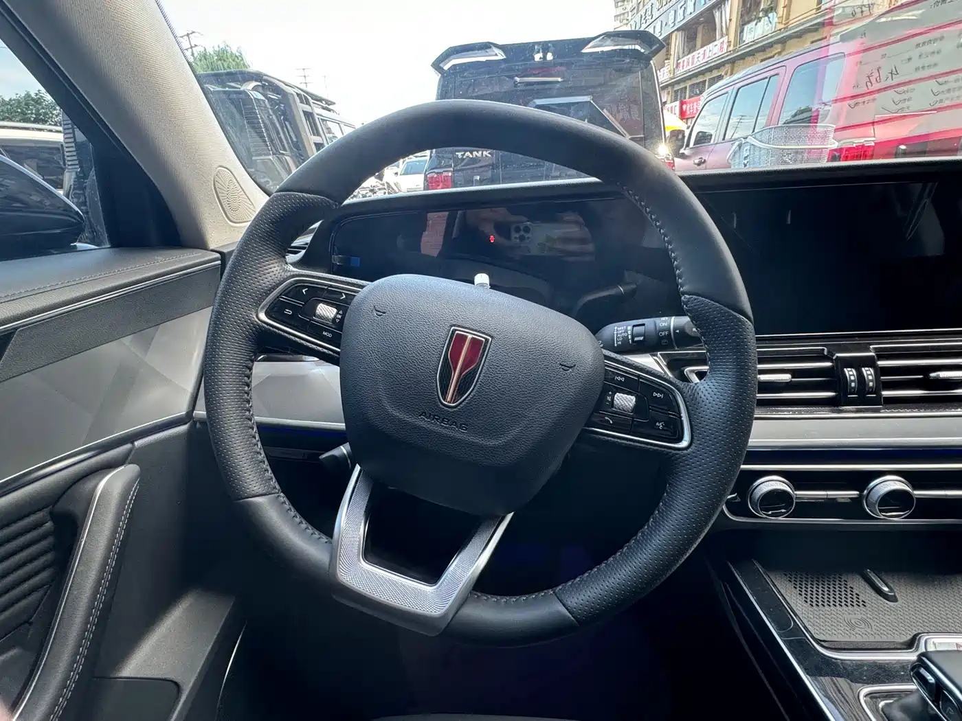 Hongqi HS5 2023 2.0T Flag Enjoy Pro Edition фото 6
