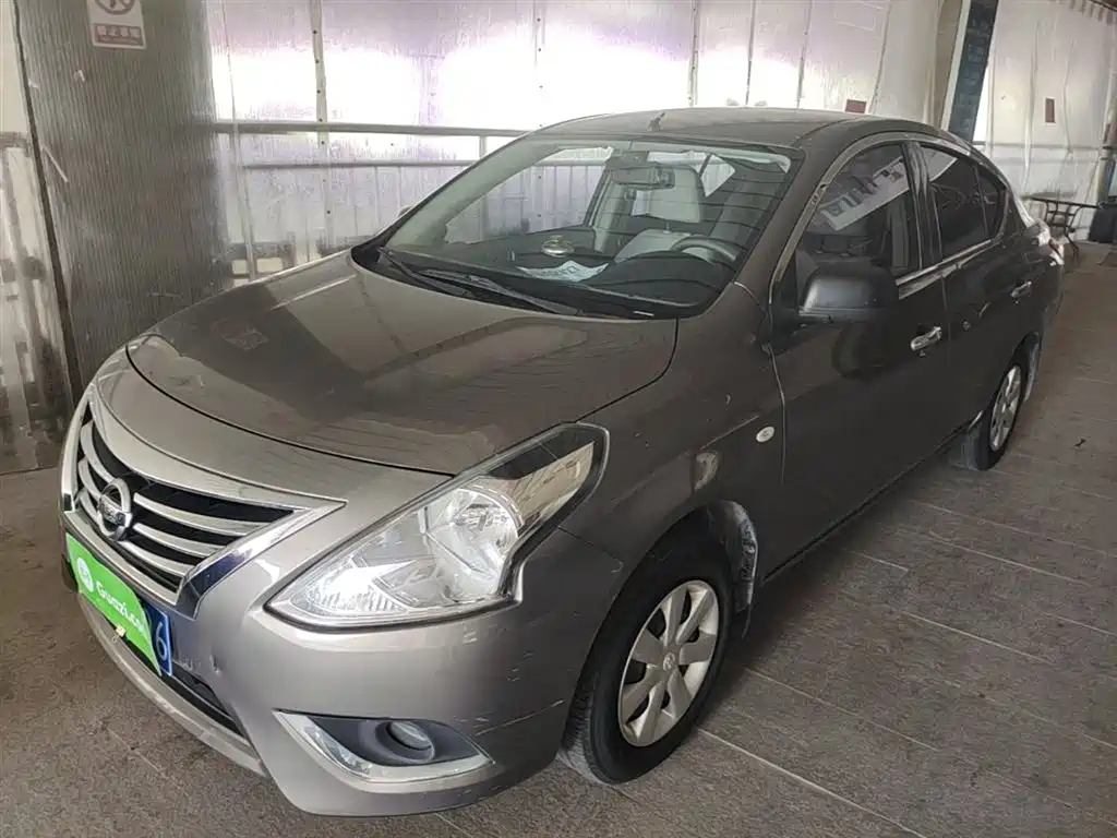 Nissan Sunny 2016 2015 1.5XE Manual Comfort