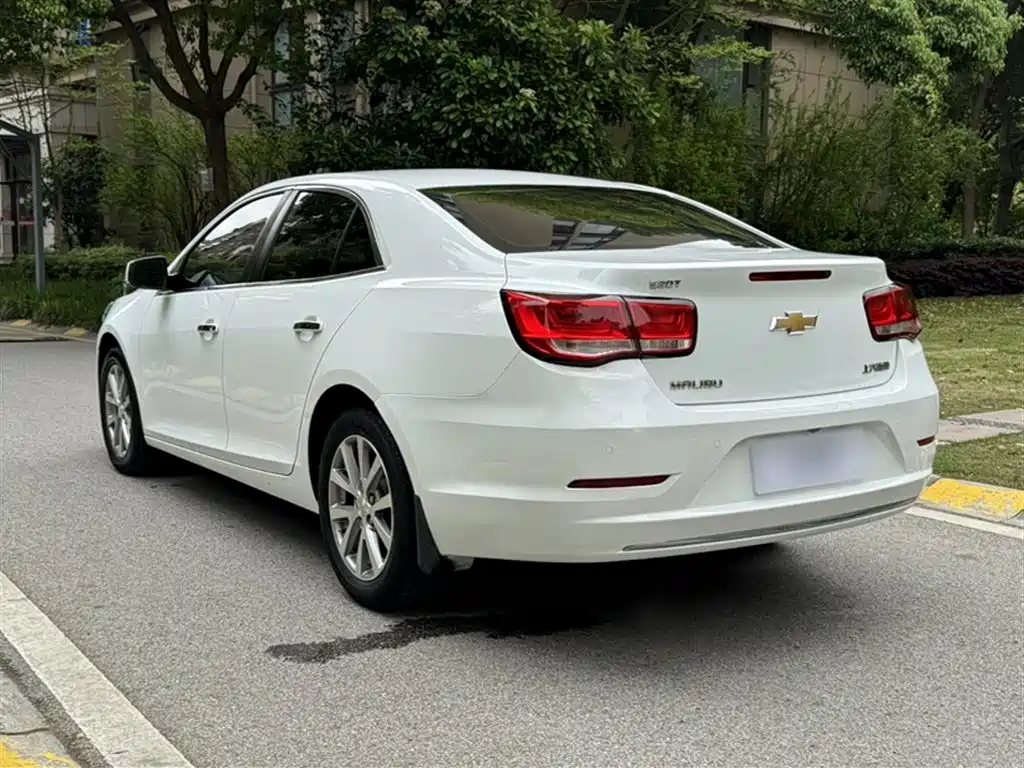 Chevrolet Malibu 2017 1.5T Automatic Luxury Edition фото 22