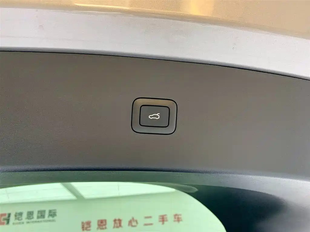 XIAOMI CAR XIAOMI YU7