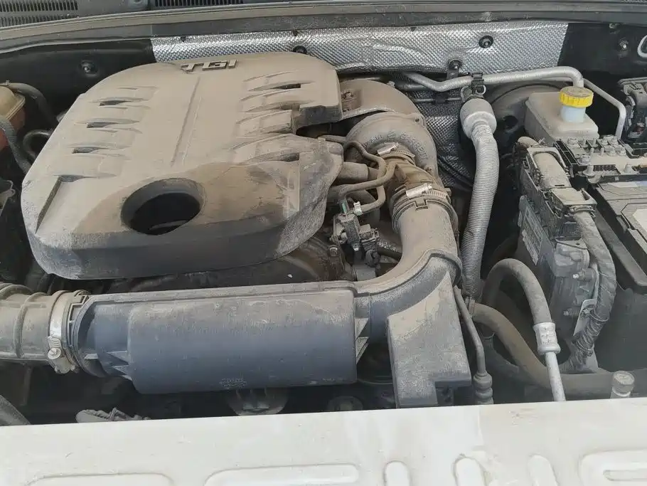 Roewe RX8 2018 2018 30T Smart Internet 2WD Flagship Edition