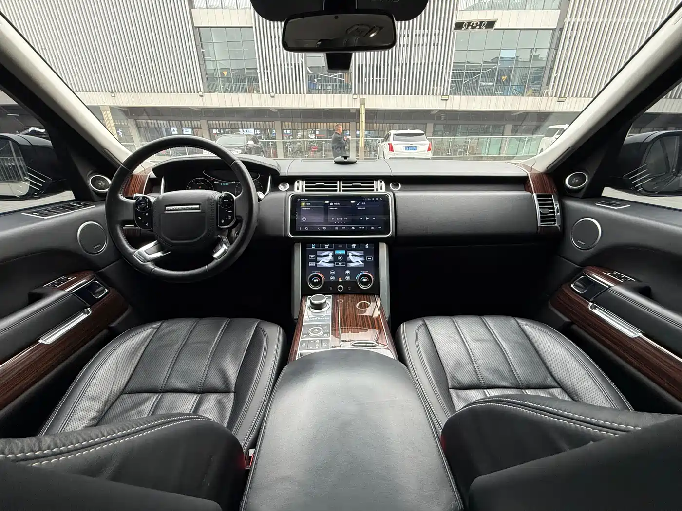 Land Rover Range Rover 2013 5.0 SC V8 Vogue SE фото 11