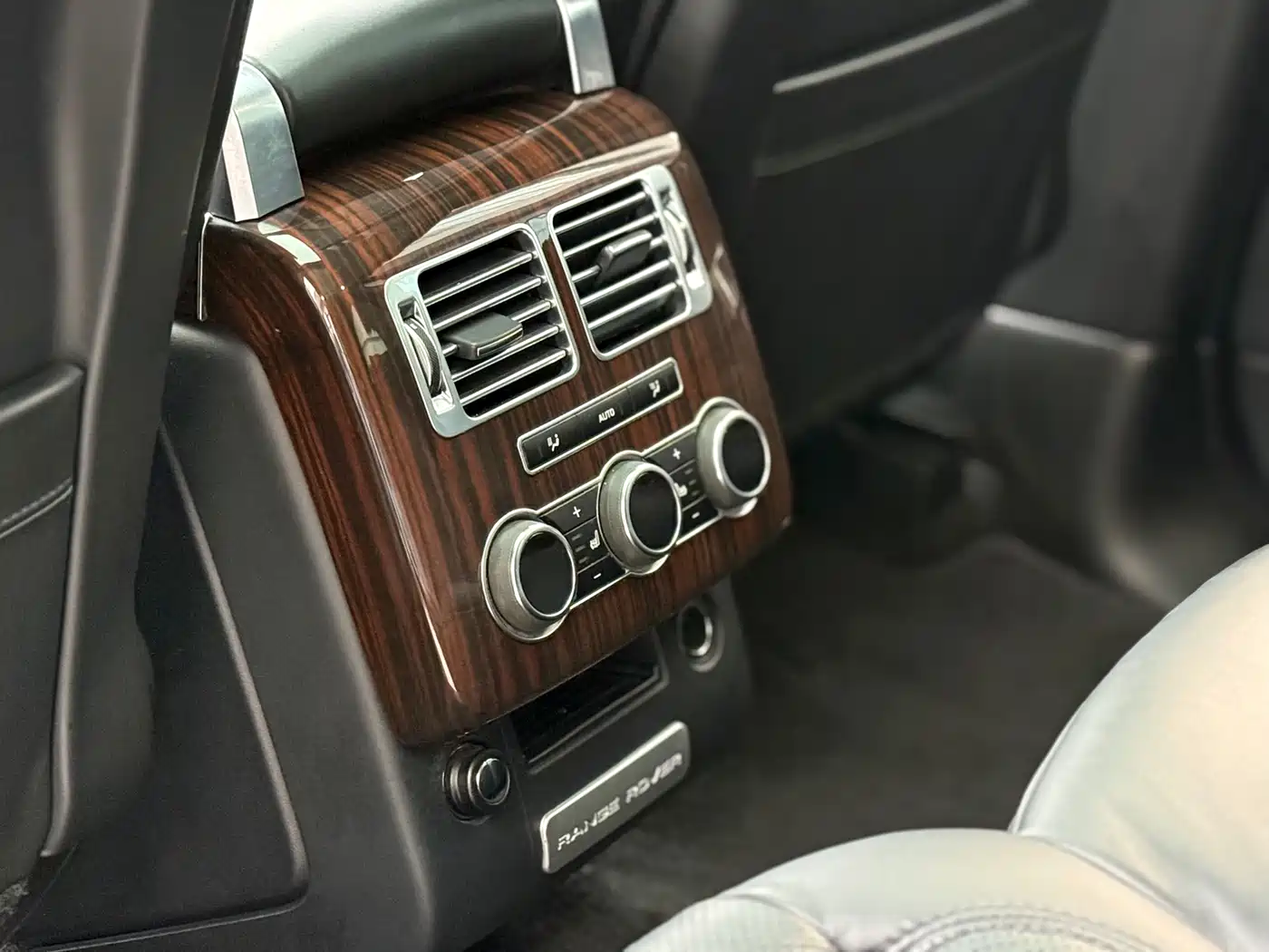 Land Rover Range Rover 2013 5.0 SC V8 Vogue SE фото 18