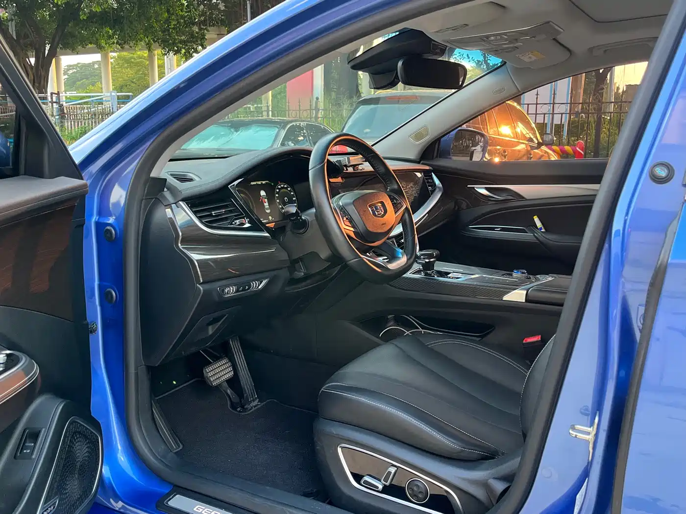Geely Borui PHEV 2018 2018 1.5T PHEV Glory Edition