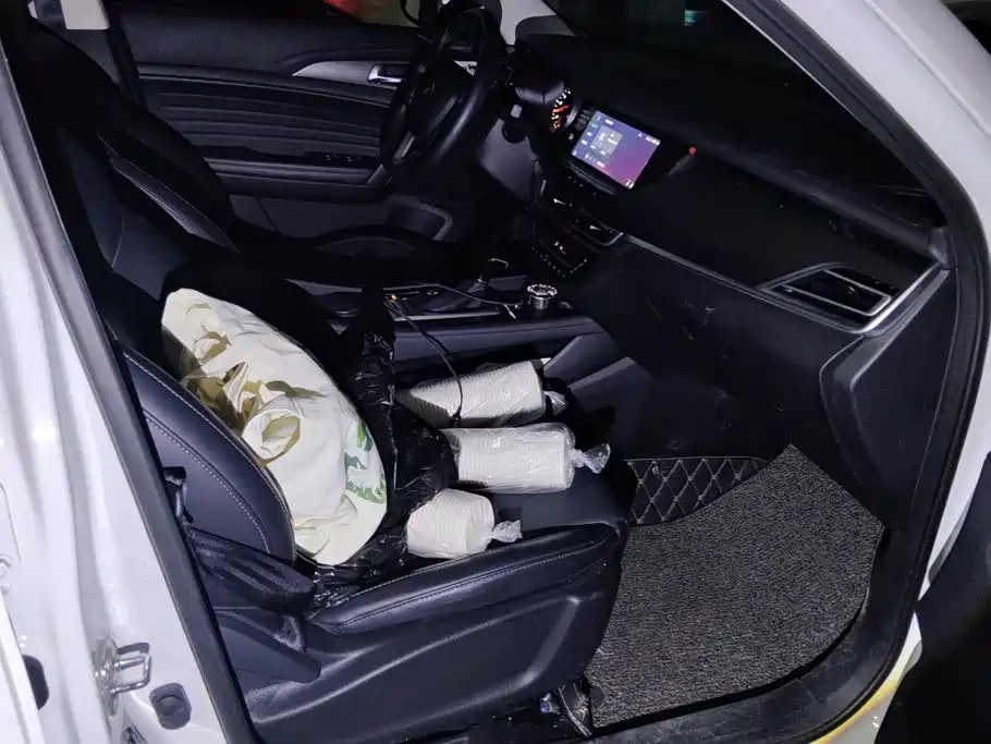 Changan CS35 PLUS 2019 2019 1.4T DCT Smooth Connect Blue Whale Edition