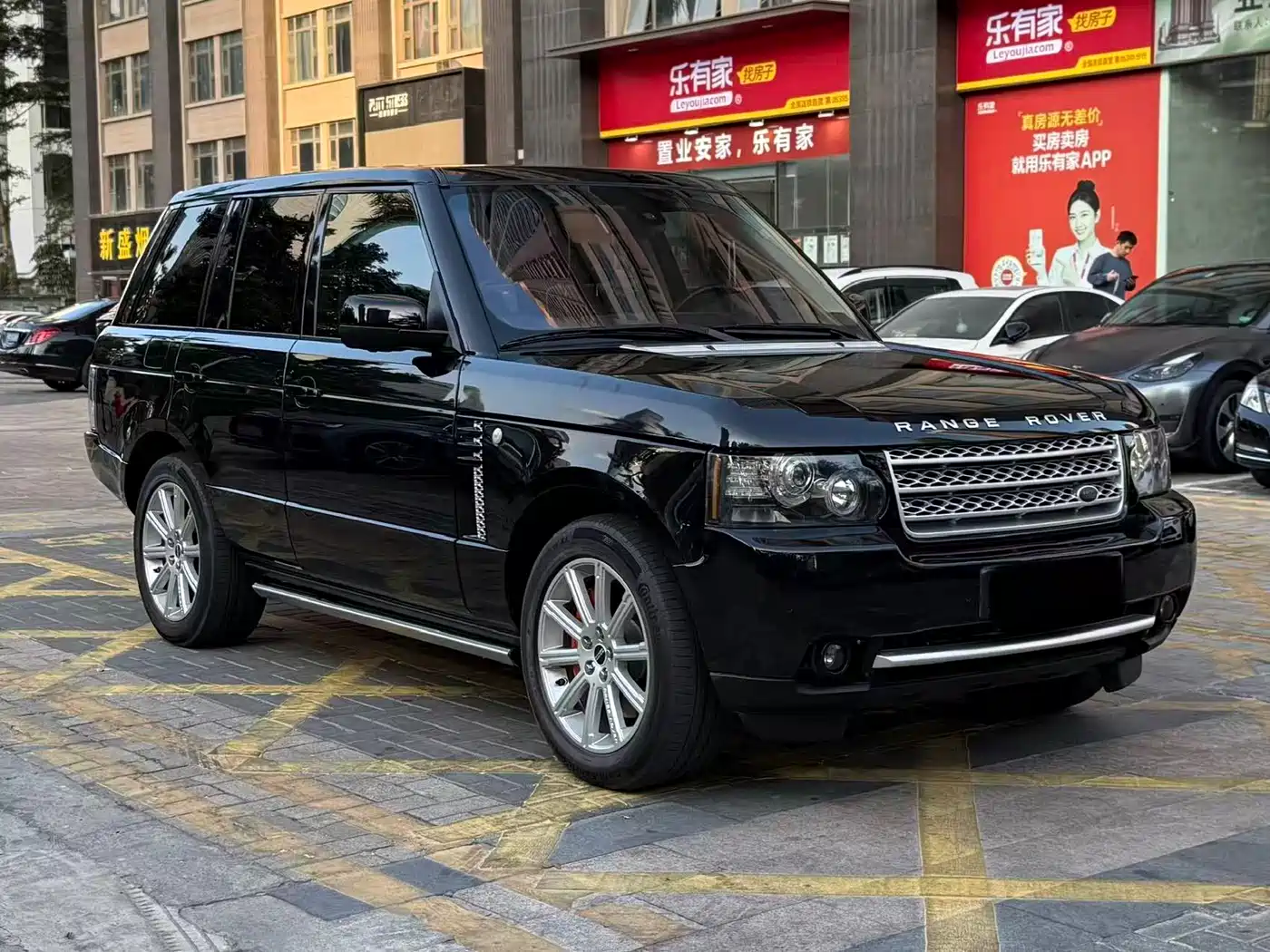 Land Rover Range Rover 2011 5.0 SC V8 Ultimate Edition фото 3
