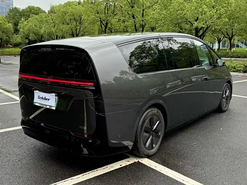 Li Auto MEGA 2024 2024 Ultra