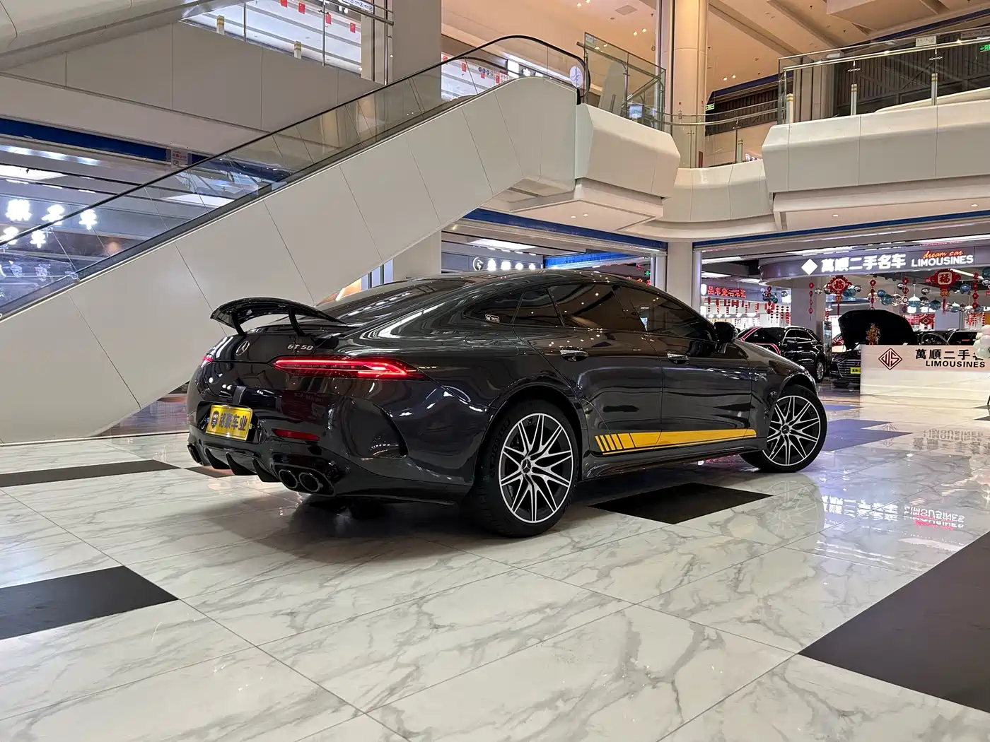 MERCEDES-BENZ AMG GT