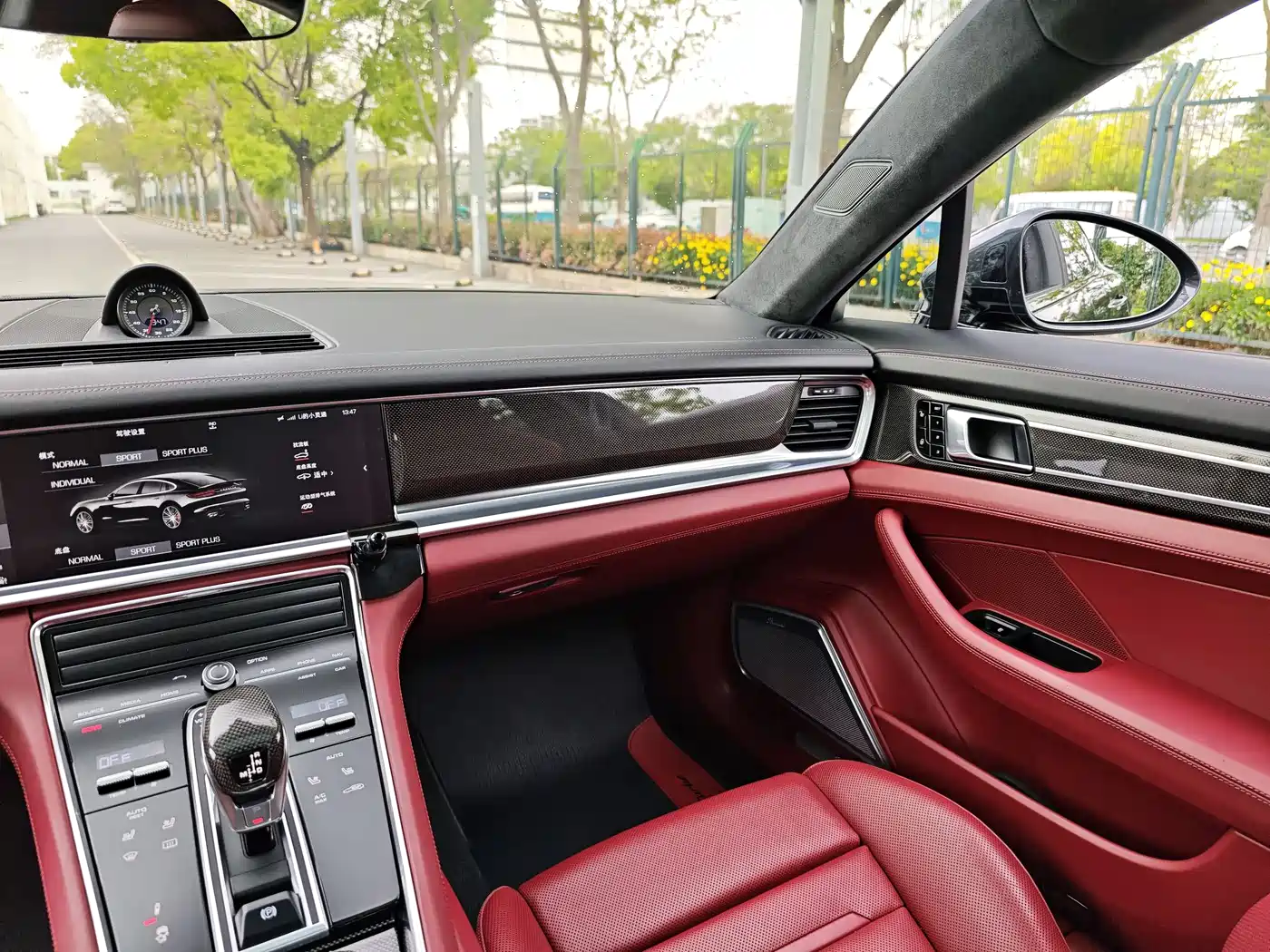 Porsche Panamera 2017 Panamera Turbo 4.0T фото 20