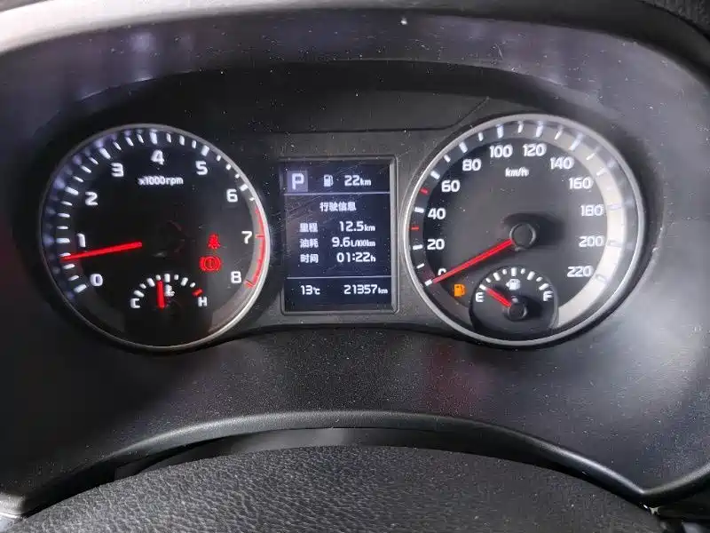 Kia KX1 2021 1.4L CVT Fun Sunroof Version фото 10