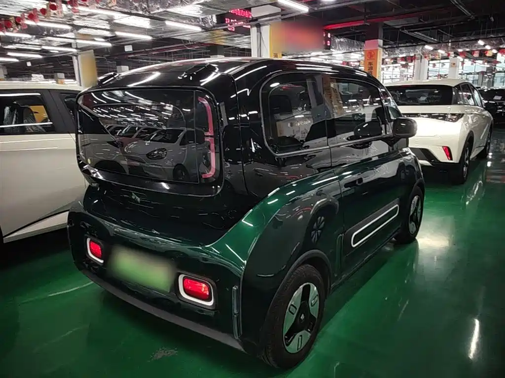 Фото 7 - Baojun KiWi EV