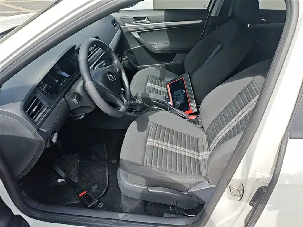Volkswagen Lavida 2019 Lavida Start 1.5L Auto Trend (China VI) фото 15