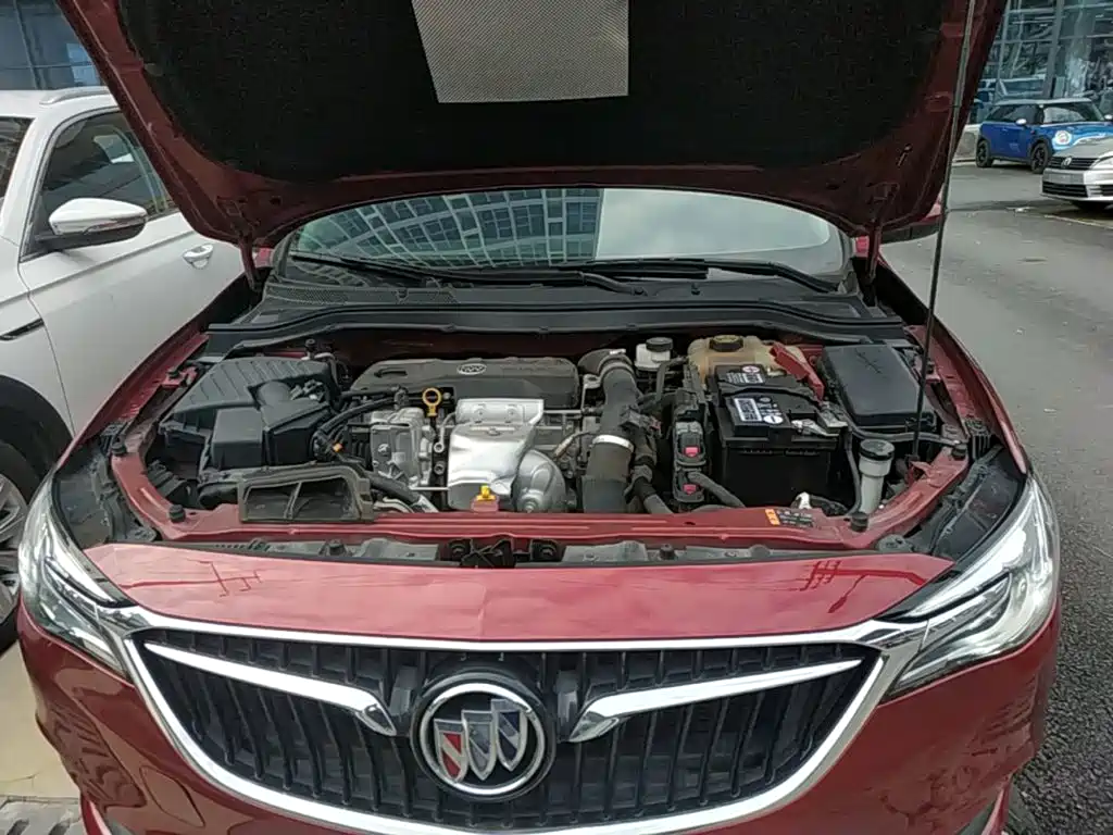 Фото 20 - Buick Excelle