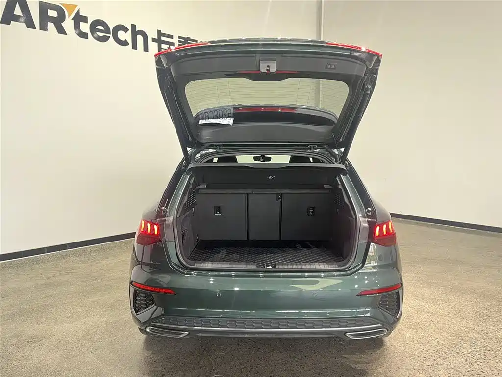 Audi A3 2024 Model Sportback 35 TFSI Fashion Sport фото 9