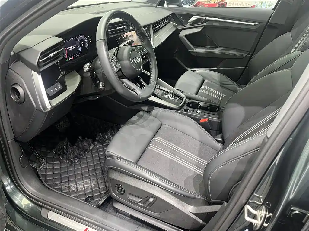 Audi A3 2024 Model Sportback 35 TFSI Fashion Sport фото 13