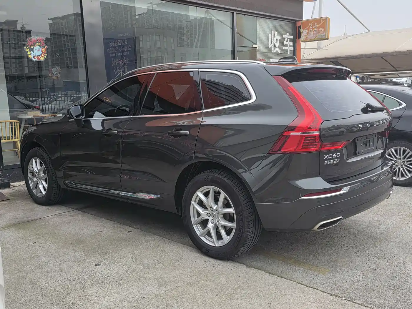 VOLVO XC60