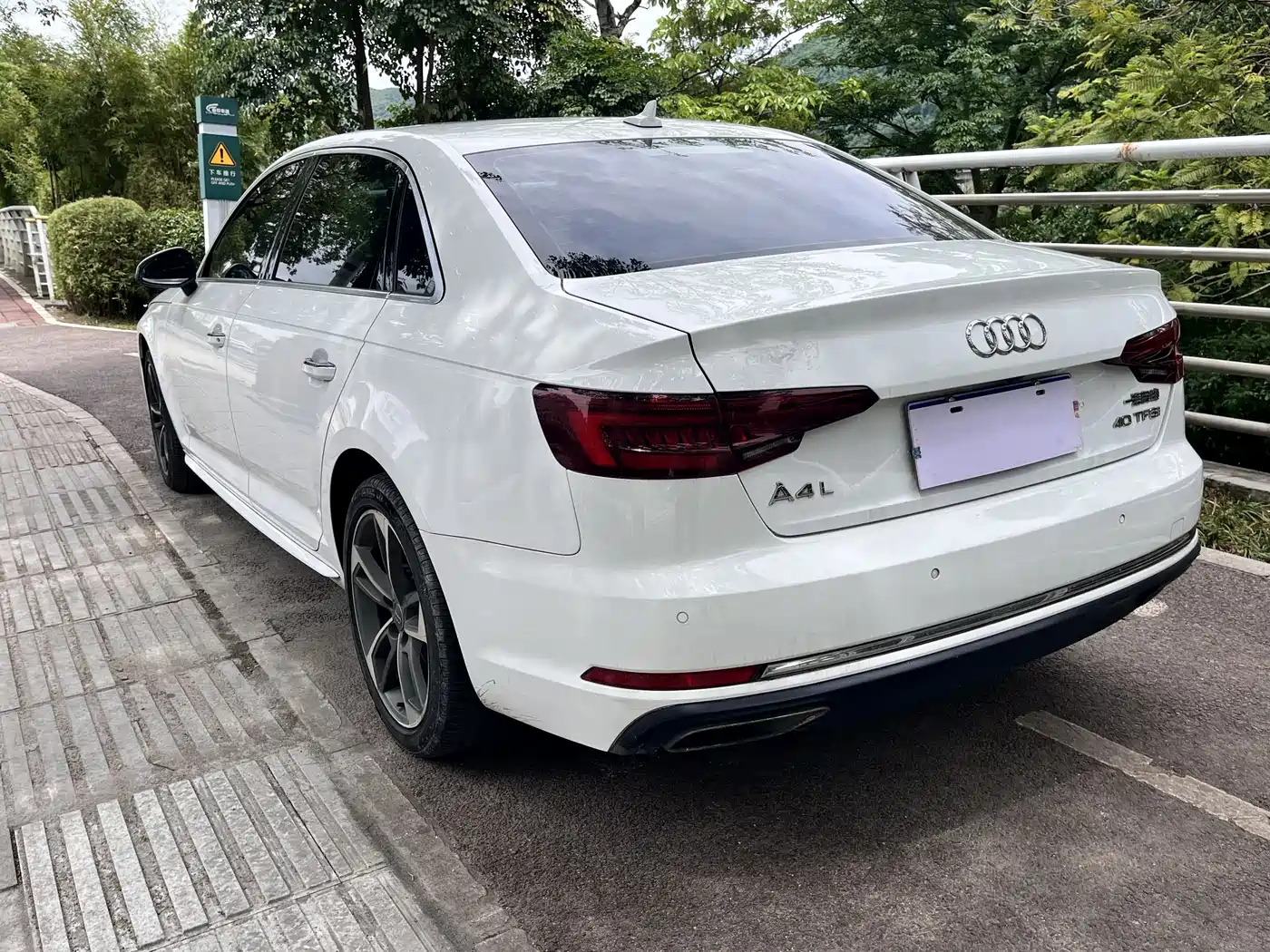 Audi A4L 2019 40 TFSI Progressive (China V) фото 9