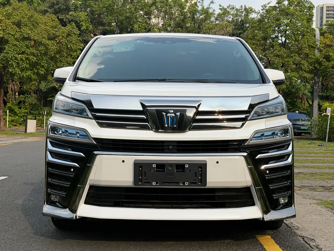 Toyota Vellfire 2021 2021 Crown Hybrid 2.5L HV Luxury Edition