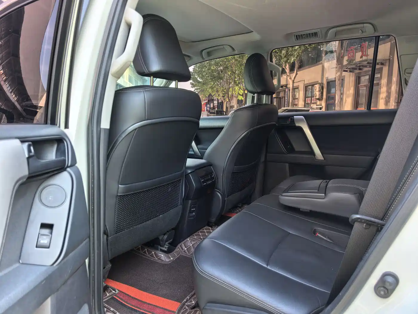 Toyota Prado 2016 2.7L Auto Luxury Edition фото 15