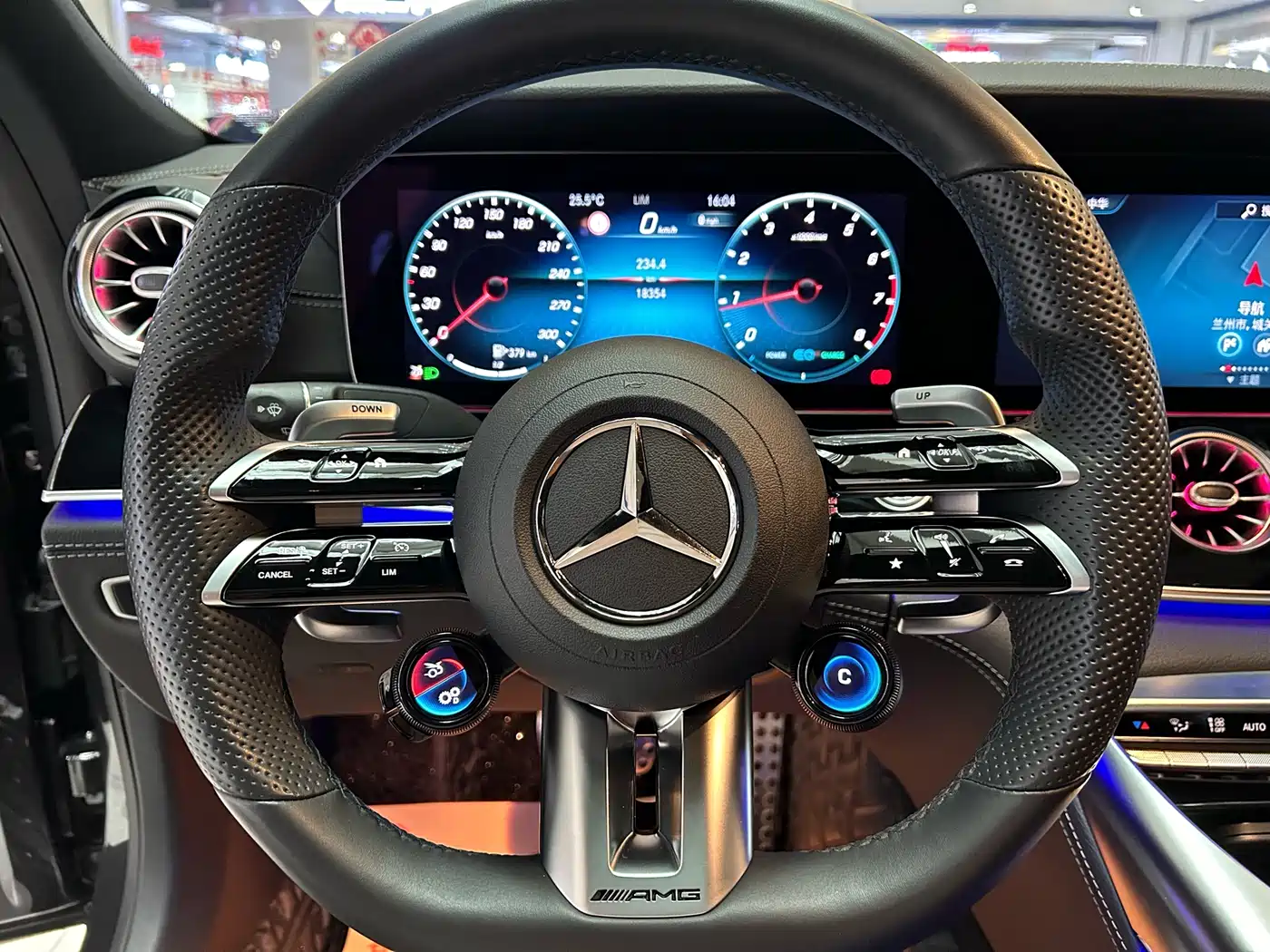 MERCEDES-BENZ AMG GT