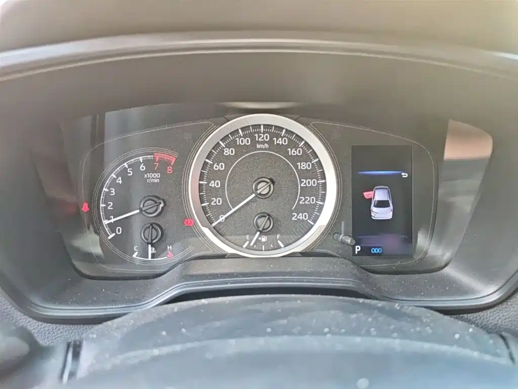 Toyota Corolla 2021 TNGA 1.5L CVT Elite Edition фото 4
