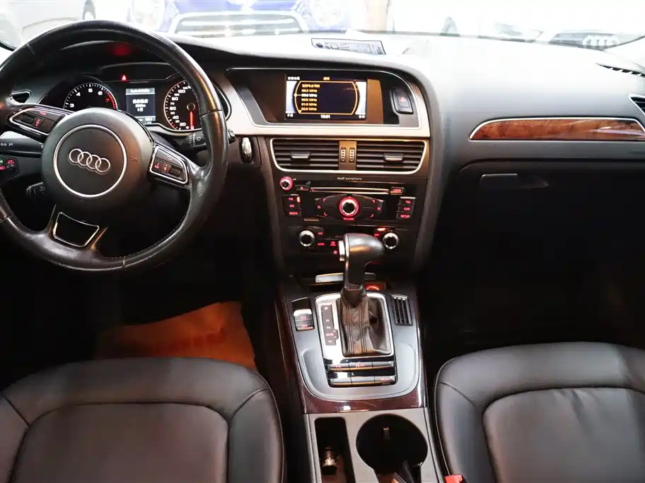 Audi A4L 2015 35 TFSI Auto Standard фото 6