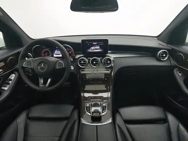 Mercedes-Benz GLC 2017 GLC 260 4MATIC Dynamic — фото 5
