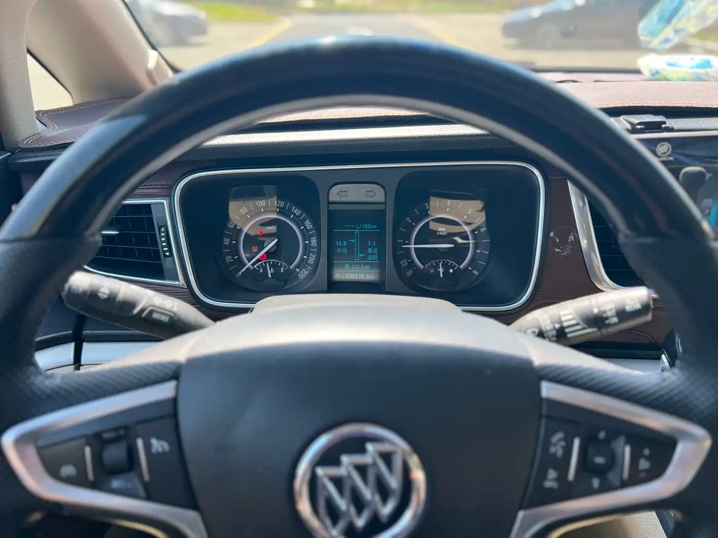 Buick GL8 2018 28T Luxury Model China VI фото 15