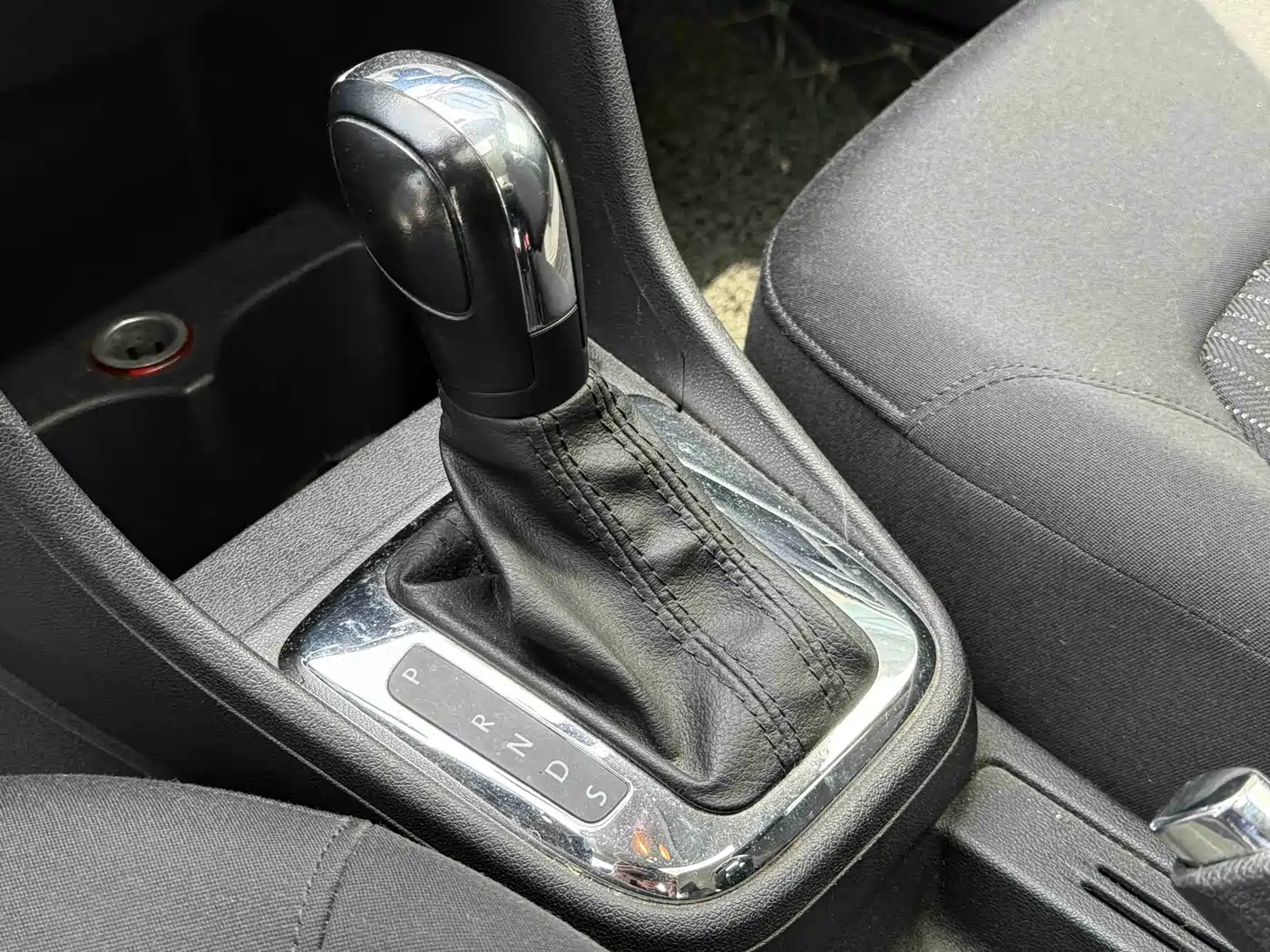Volkswagen Jetta 2015 1.6L Auto Trend фото 16