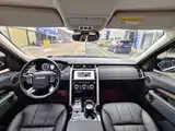Photo 5 - Land Rover Discovery