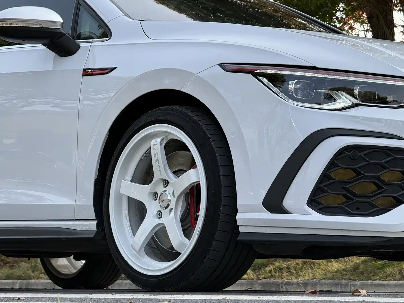 Volkswagen Golf GTI 2023 380TSI DSG GTI фото 13