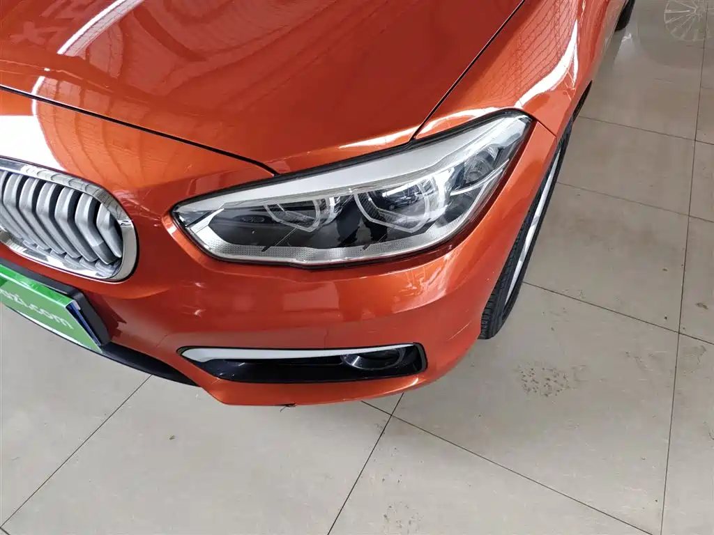 BMW 1 Series (Import) 2015 118i Urban Design Package фото 18