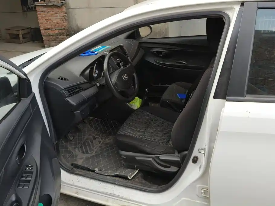 Toyota Vios FS 2017 2017 1.3L Manual Pioneer Edition