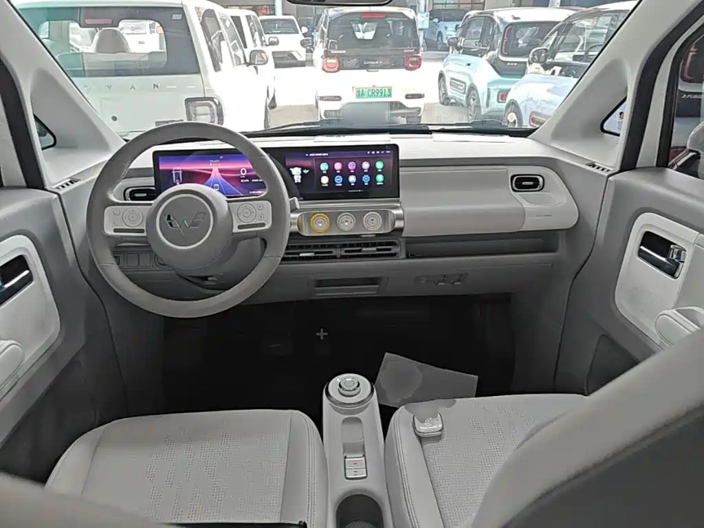 Wuling Motors Wuling Air ev 2022 2023 4-Seat Advanced Edition