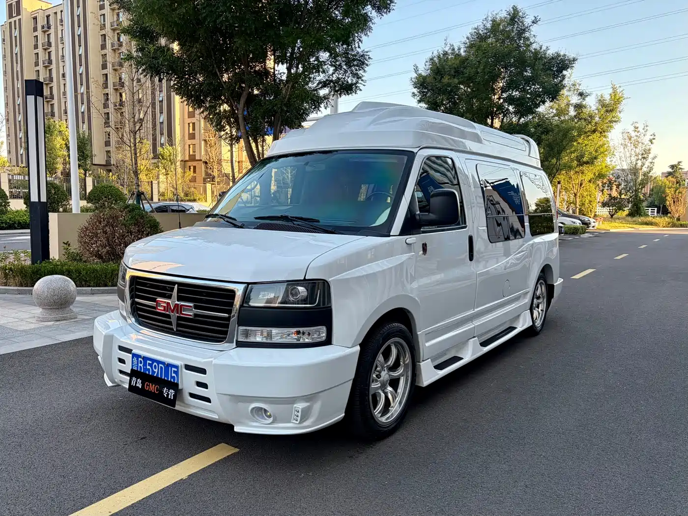 GMC Savana 2015 2016 5.3L G660S 4WD Prestige Skylight Edition