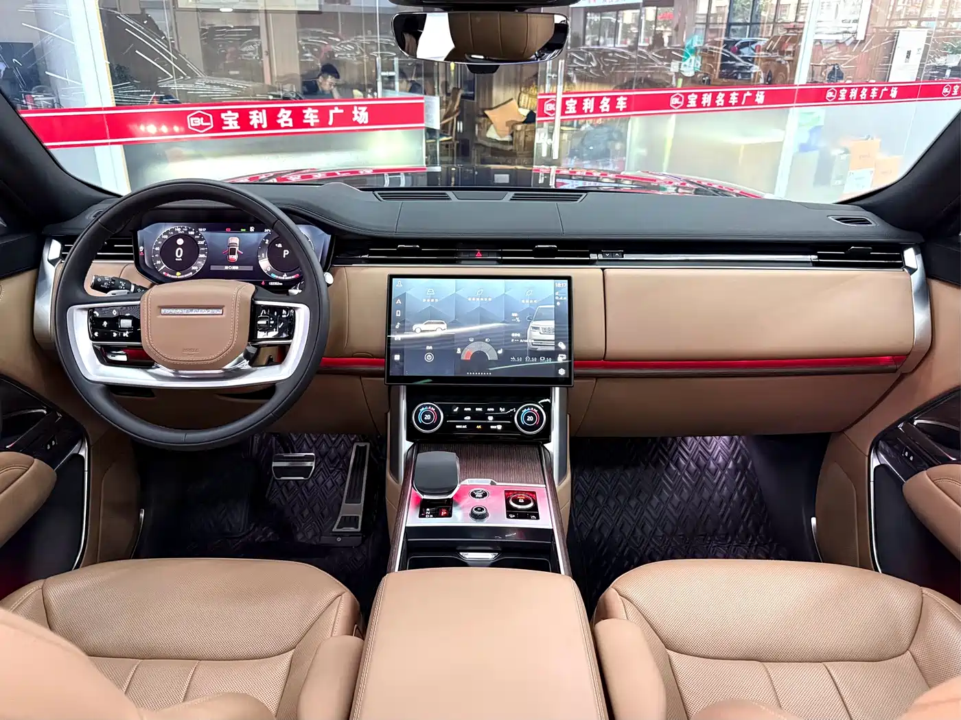 Land Rover Range Rover 2023 Facelift 3.0 L6 400PS Prosperity Extended Version фото 5