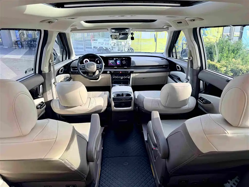 Kia Carnival 2022 2021 2.0T Luxury Tech Edition