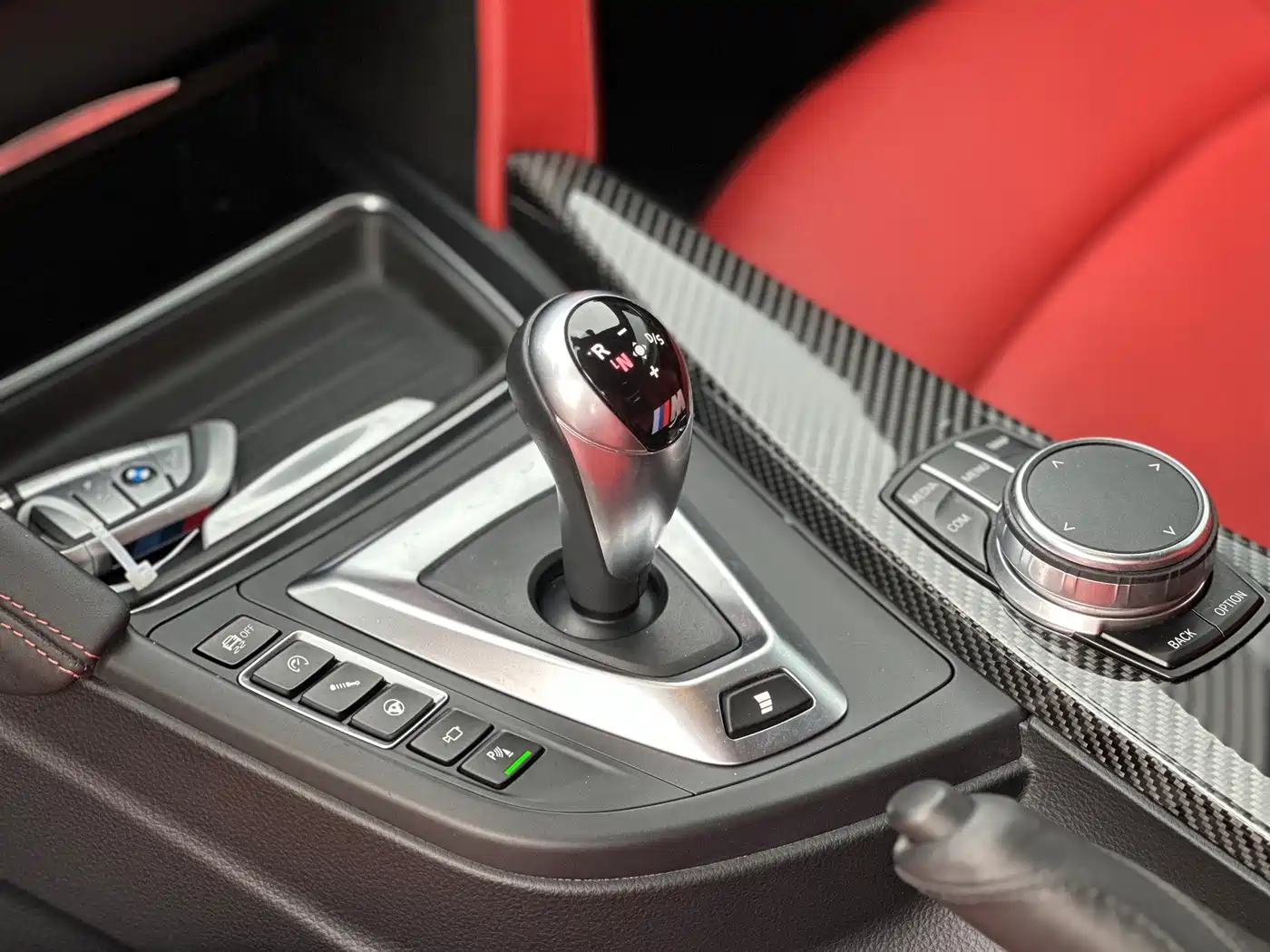 Photo 16 - BMW M4