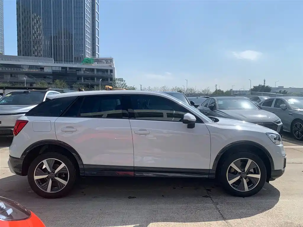 Audi Q2L e-tron 2019 Q2L e-tron Pure Electric Smart Enjoyment фото 5