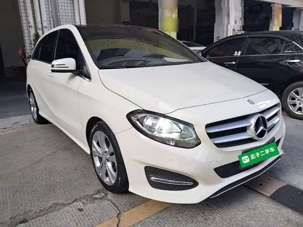 Mercedes-Benz B-Class 2015 B 200 Dynamic фото 4
